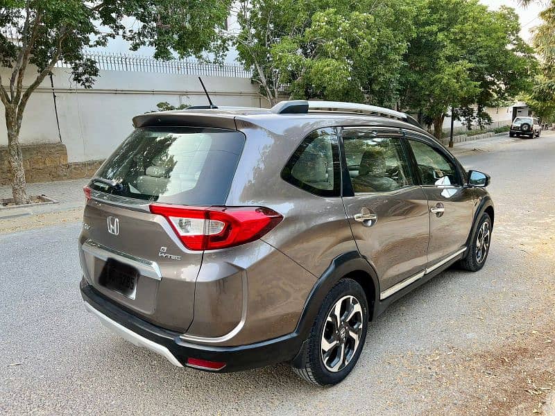 Honda BR-V 2018 EXCELLENT CONDITION 8