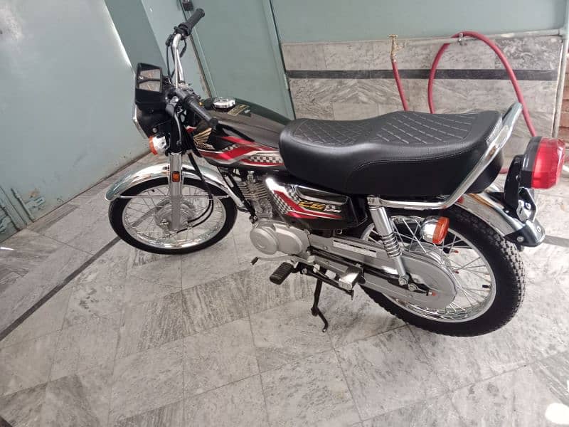 honda 125 2024 6