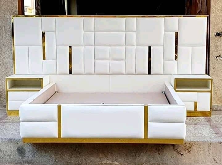 Bedset/Poshish Bed/King size bed/Double bed/Side table/Dressing table 10