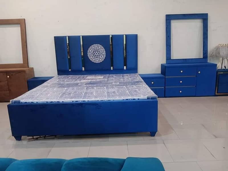 Bedset/Poshish Bed/King size bed/Double bed/Side table/Dressing table 6