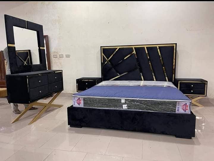 Bedset/Poshish Bed/King size bed/Double bed/Side table/Dressing table 8