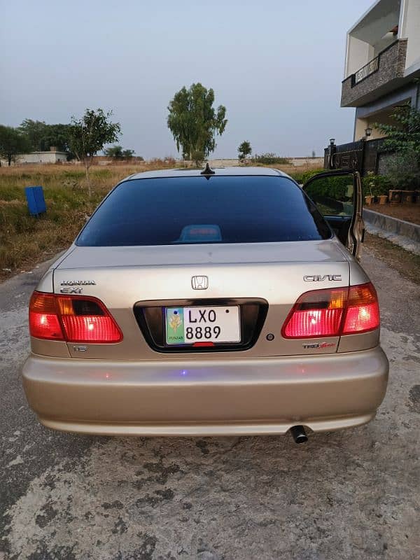 Honda Civic EXi 2000 3