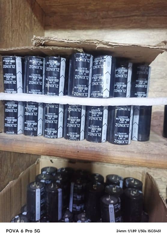 Capacitor 4700uf/450V 4