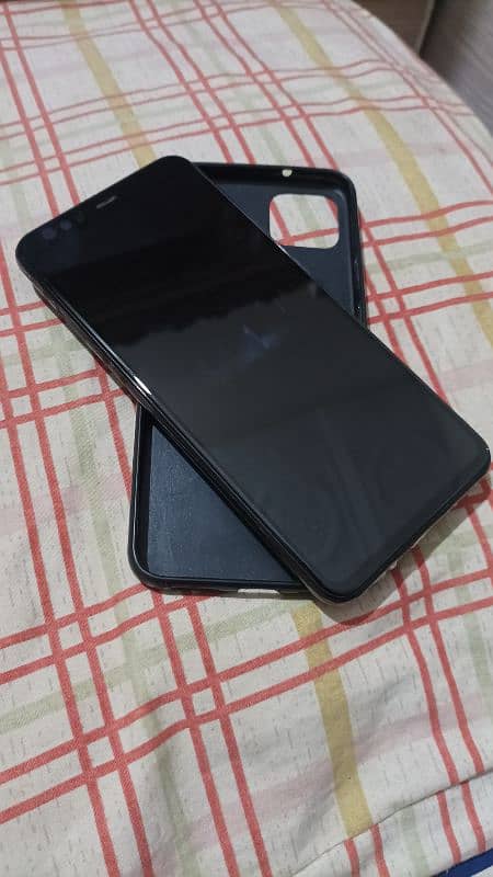 google pixel 4XL (128gb) 6