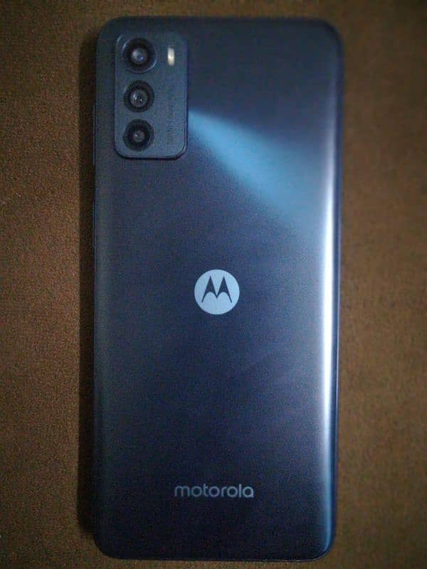 Motorola G42 4/128gb PTA approved 1