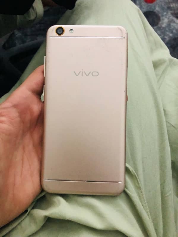 vivo y66 dual sim 4/64 good condition 1