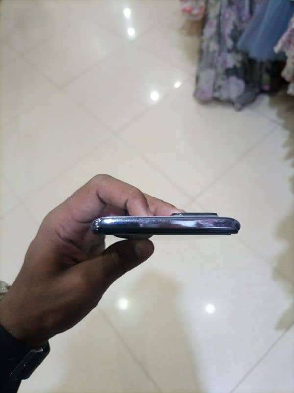 Infinix note 10 pro 8/256Gb 3