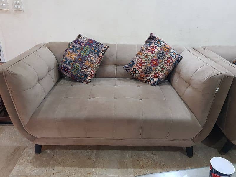 6 seater sofa set with 6 cushion 1