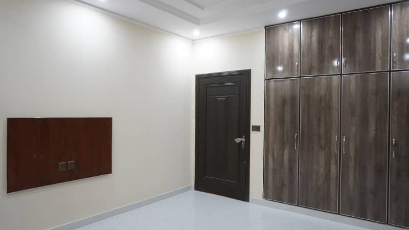 7.5 Marla Brand New Luxury House For SALE In Johar Town Phase 2 15