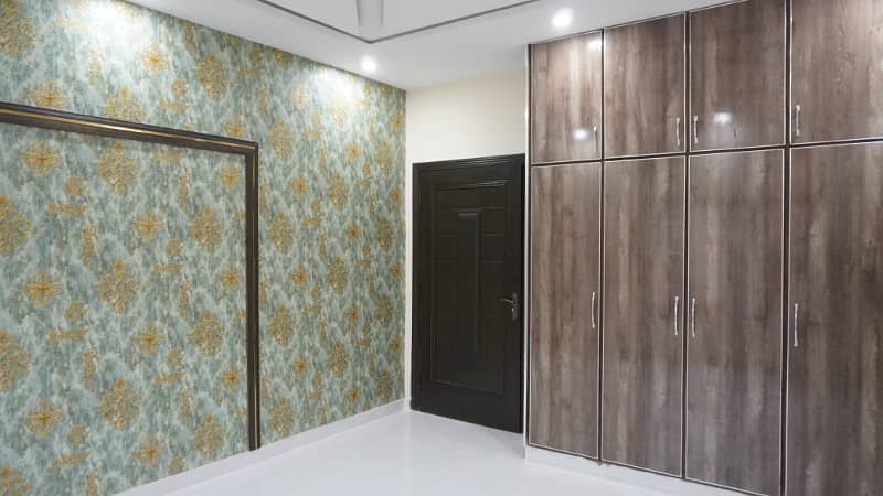 7.5 Marla Brand New Luxury House For SALE In Johar Town Phase 2 27