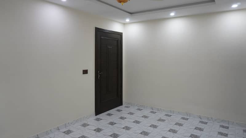 7.5 Marla Brand New Luxury House For SALE In Johar Town Phase 2 44