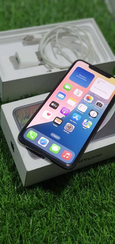 IPhone xsmax 256Gb pta approved 1