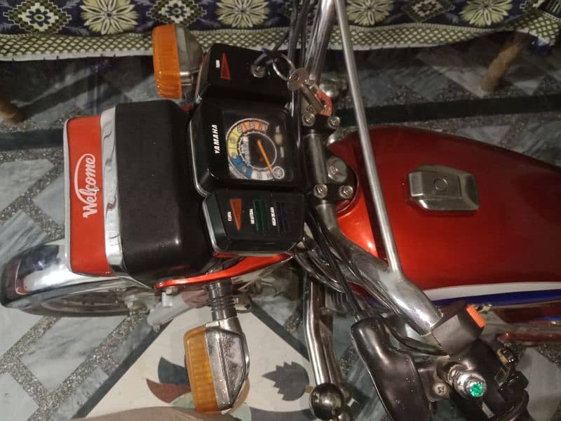 Yamaha 2 stroke bio matrak availabal smart card bna hua hai 8