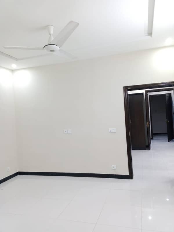 Upper Portion For Rent 5