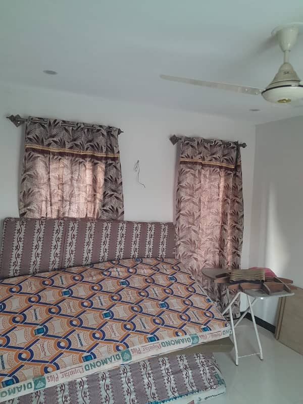 1 Bed Space In Dha Phase-1 Sector C 0