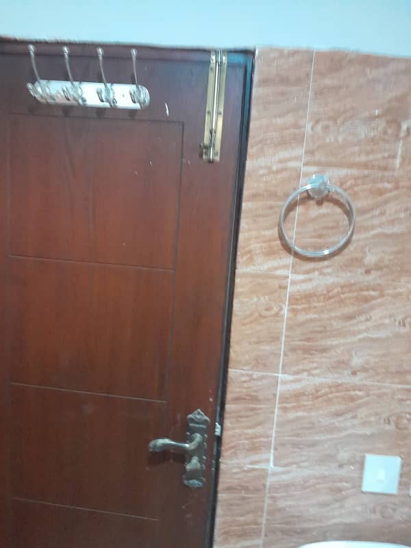 1 Bed Space In Dha Phase-1 Sector C 3