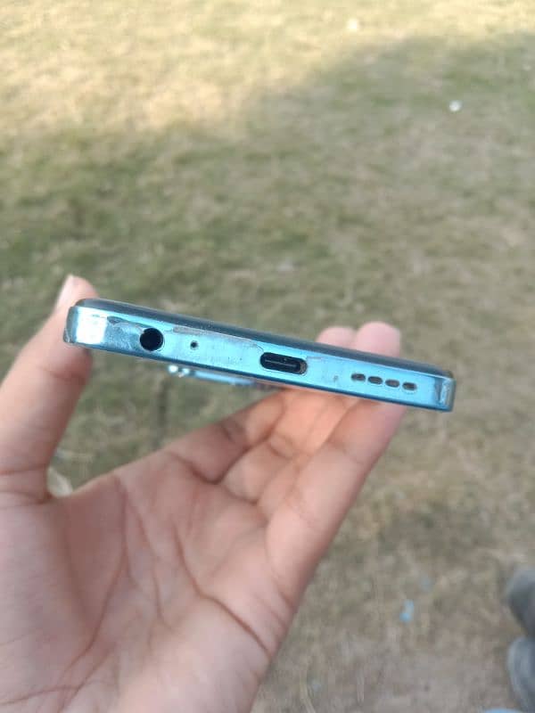 Infinix Hot 40i 8+8 /128 all ok 2