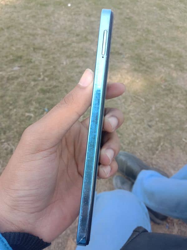 Infinix Hot 40i 8+8 /128 all ok 3