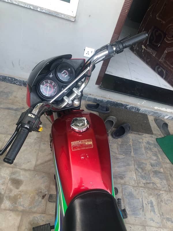 honda pridor Almost new bike, first hand use 4