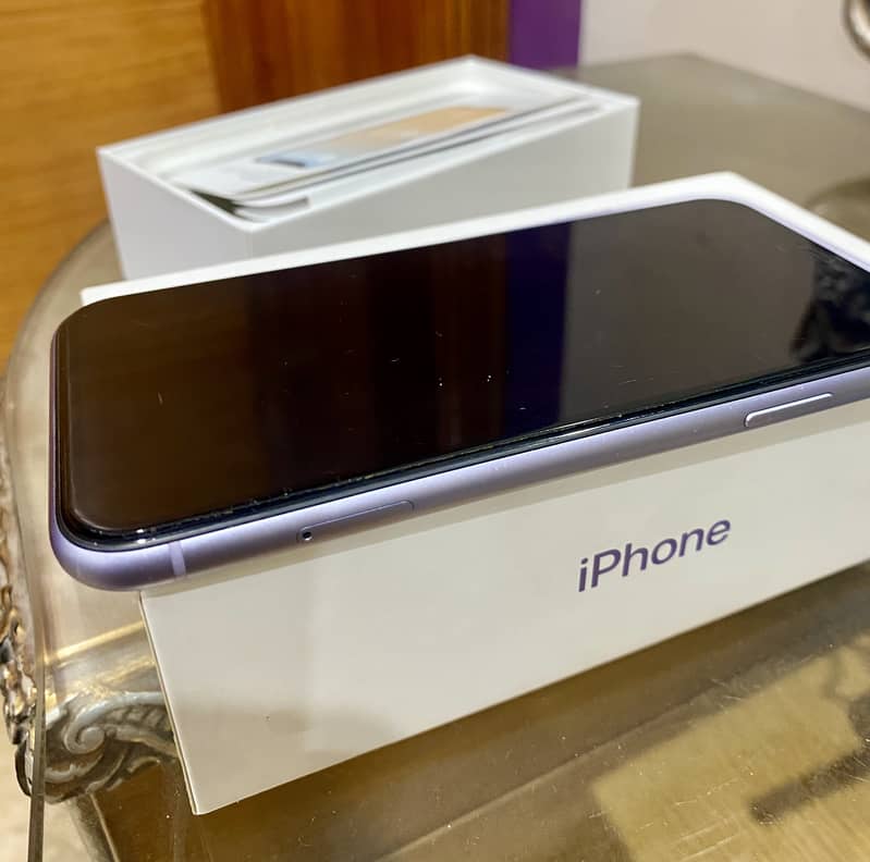 PTA approved Iphone 11 8