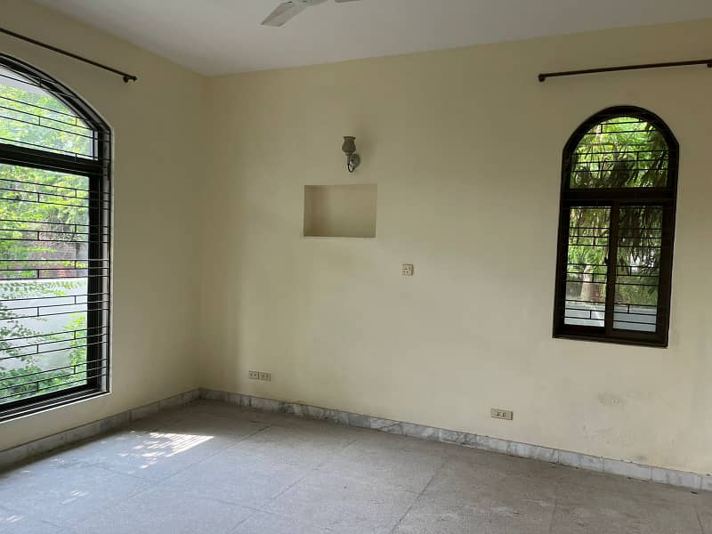 10 Marla Independent Office Available For Rent At Cantt 10