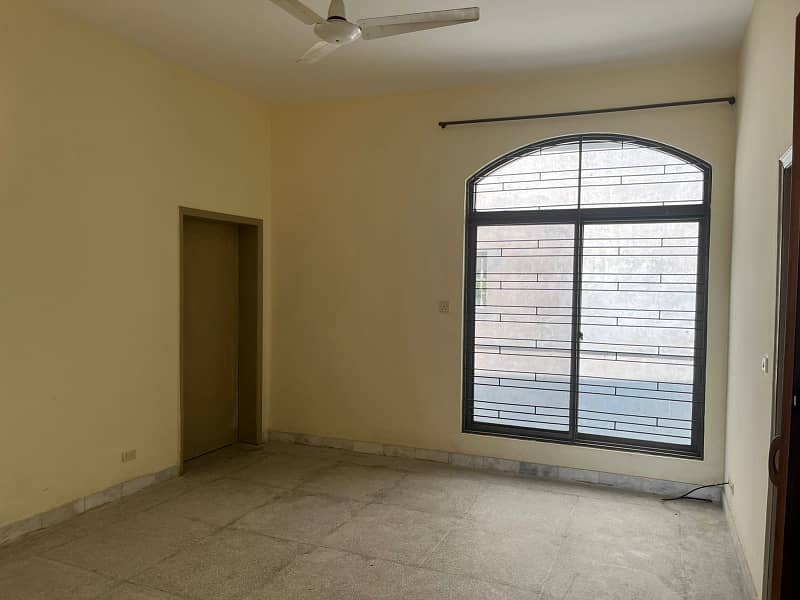 10 Marla Independent Office Available For Rent At Cantt 12