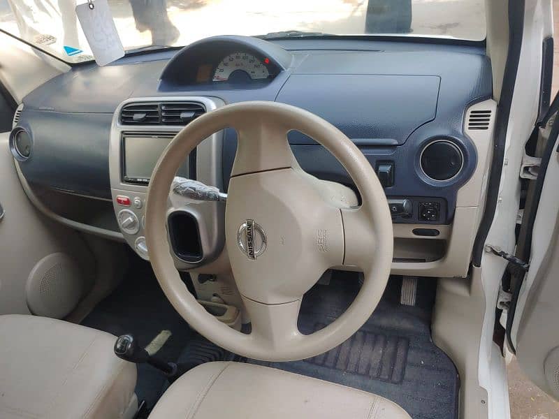 Nissan Otti 16