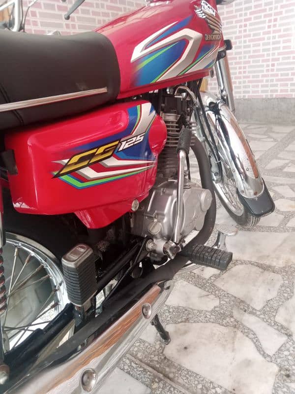 Honda 125 2022 model in excellent condition for sale 10