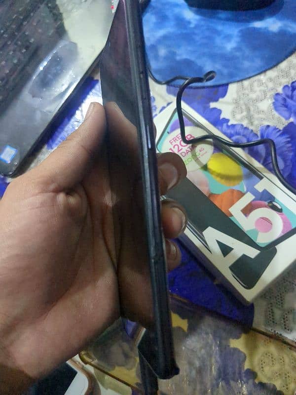 samsung A51 with box 2