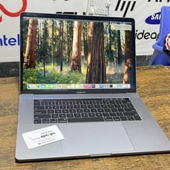 Macbook Pro 2019 ,intel® Core i9(8 Cores) , 32/512 SSD , 4GB Dedicated