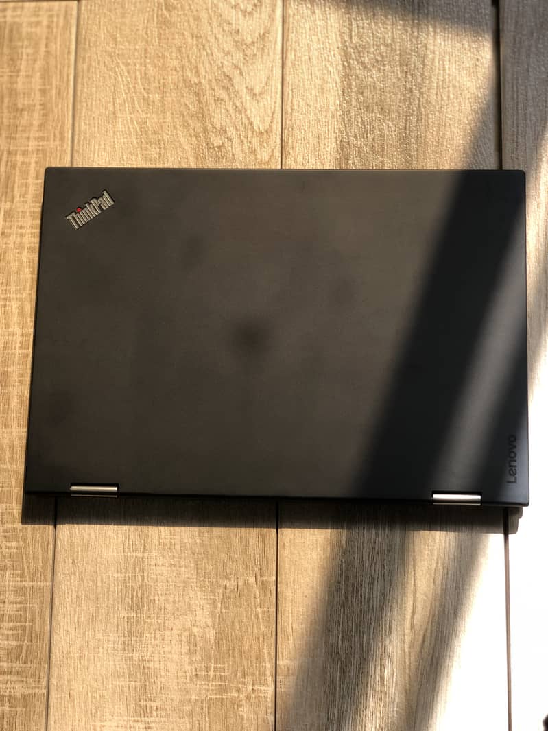 Lenovo thinkpad x1 yoga touch 360 laptop i7 7th gen fattani computers 1