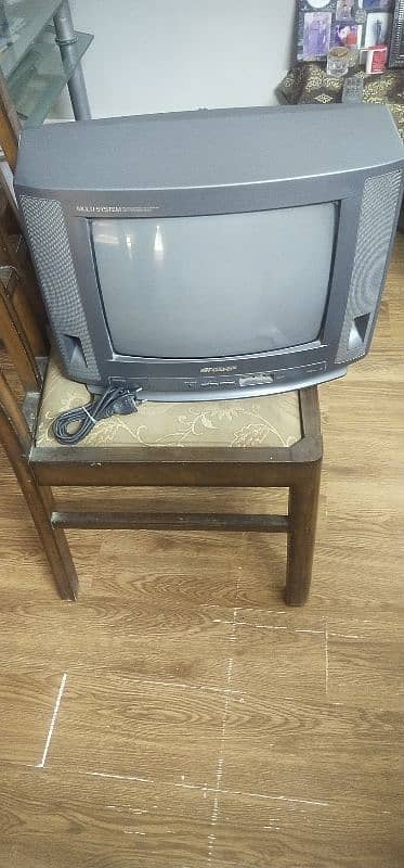 Sharp Television Model 14R2 (Malaysian) 5