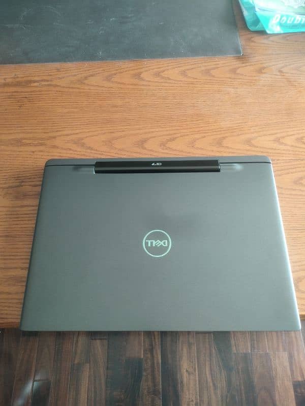 Dell G7 7790 7