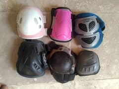 knees pads 6 PCs (RS. 1200)