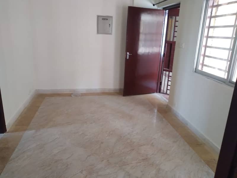 2 Bed Lounge Ready to Move apartment 3