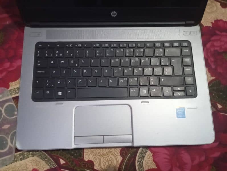 hp laptop 4