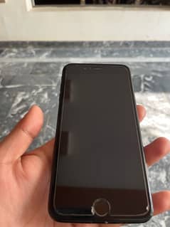 iphone 7 plus PTA Approved 128gb one hand use