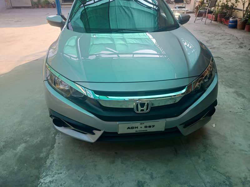 Honda Civic Oriel 2018 7