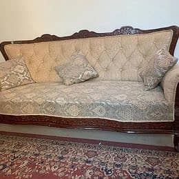 Wooden Chinioti 5 seater sofa set. 1