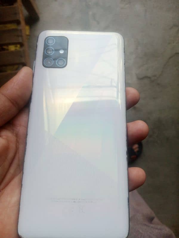 Samsung a51 hai add parh lay Pura pahla only call 03115483064 10