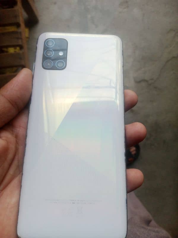 Samsung a51 hai add parh lay Pura pahla only call 03115483064 11