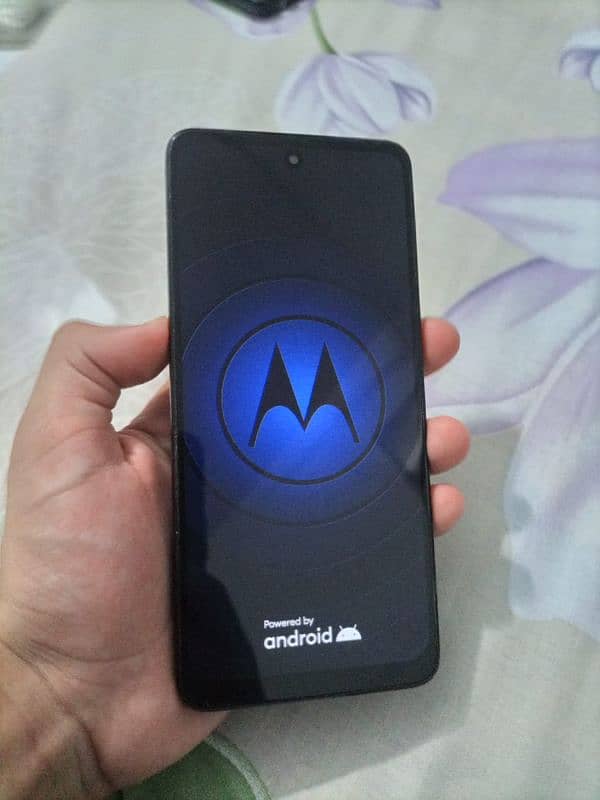 Motorola One Ace 5G/Pta aporoved 4/64 gb/48 mps camera /snapdragon 750 6