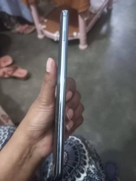 Samsung s10 plus 3