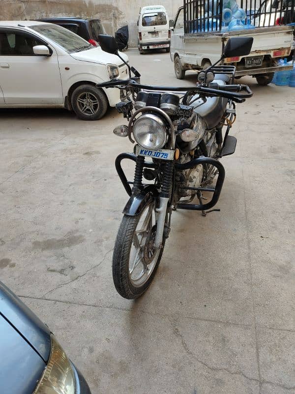 Suzuki GS 150 4