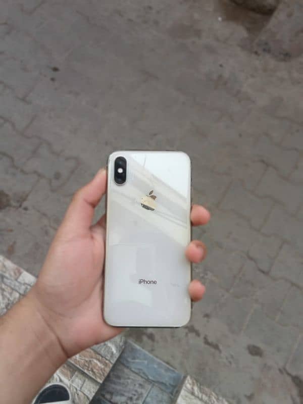 iphone xs official pta approved 64 gb 0