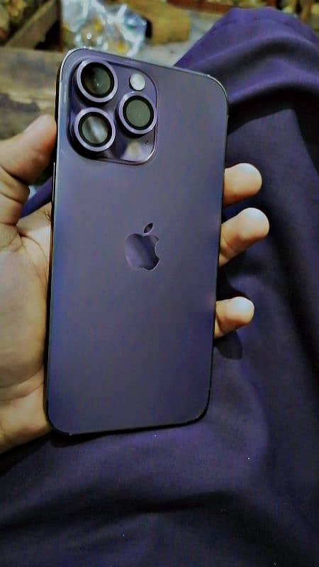 I Phone 14 Pro 1