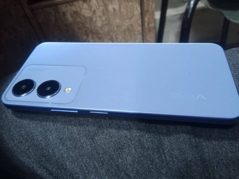 vivo y17s 6+6=128gb lush condition 8