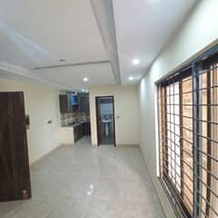 1 Bed Flat For Rent in Bahria Town Lahore