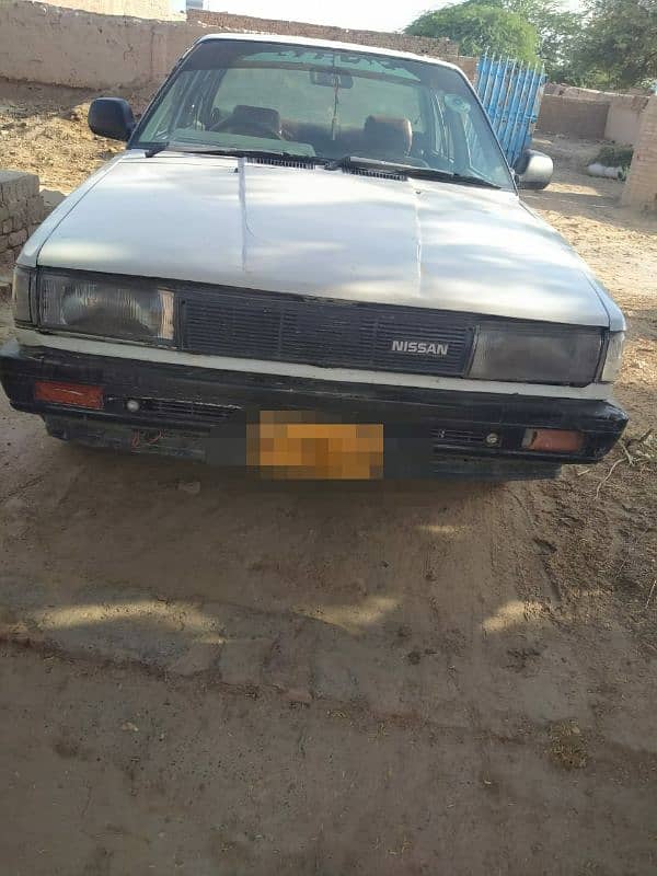 Nissan Sunny 1989 5