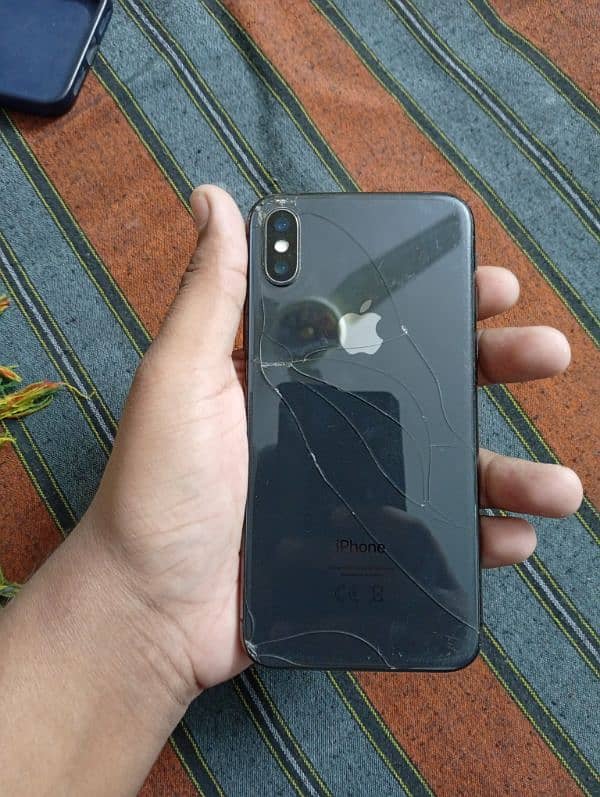 IPhone X 64 GB Non PTA 1